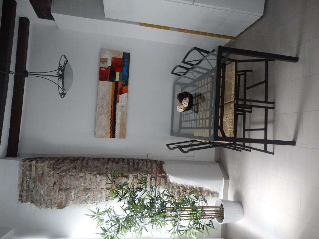 Malaga Apartamentos - Nuno Gomez, 24 Экстерьер фото