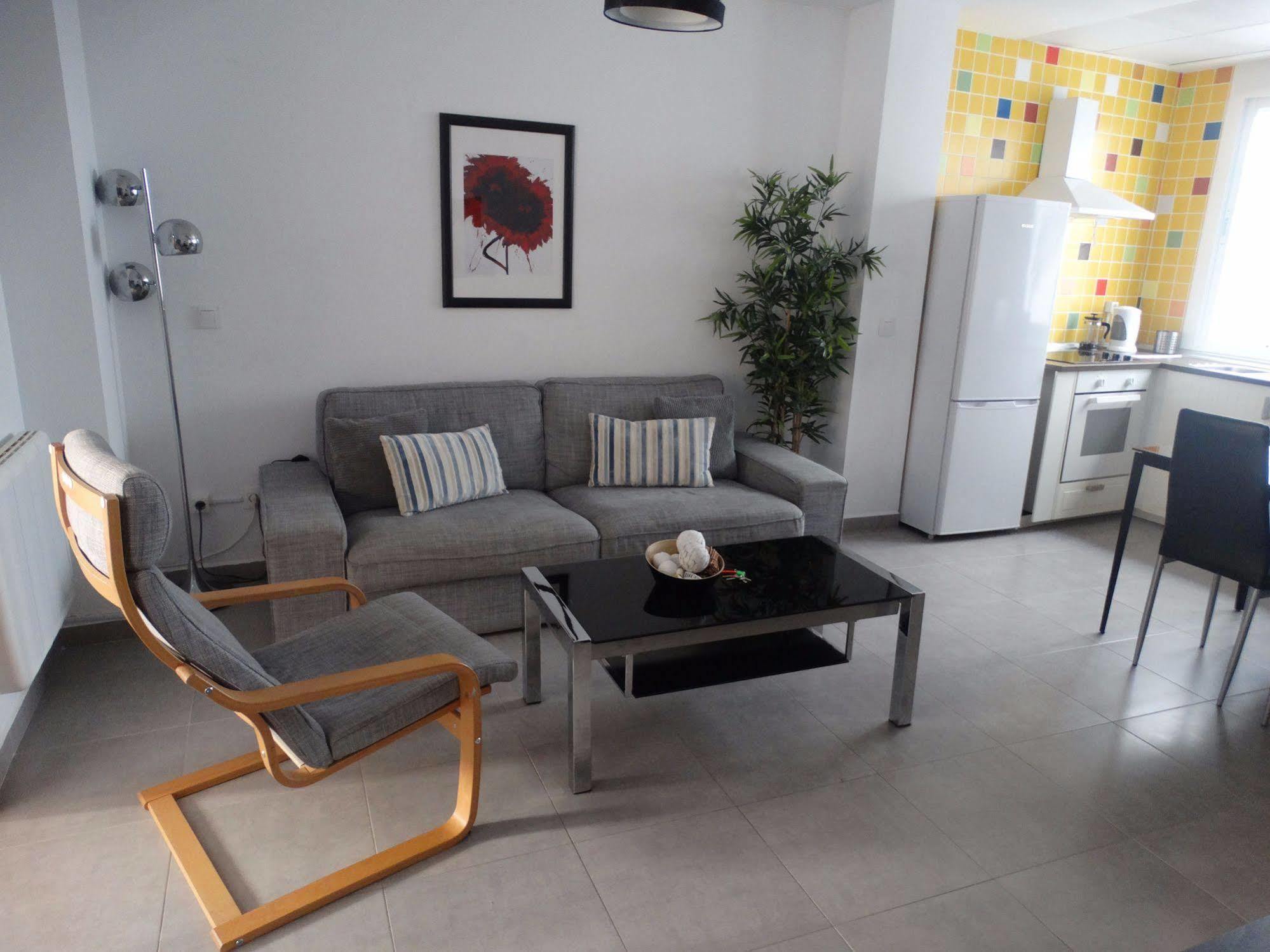 Malaga Apartamentos - Nuno Gomez, 24 Экстерьер фото